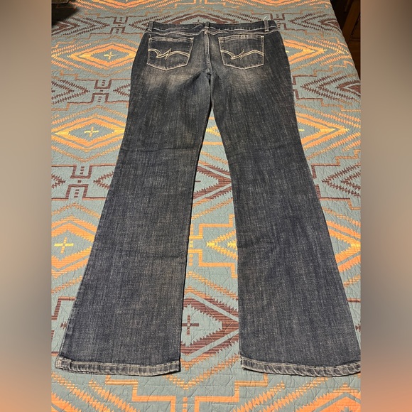 Wrangler Faded Indigo Boot Cut Jeans - Picture 6 of 8